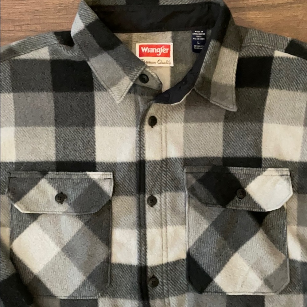 Wrangler Plaid Fleece Button Down